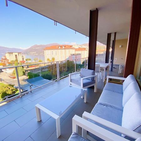 Appartamento Palazzo Di Vetro Luino Kültér fotó